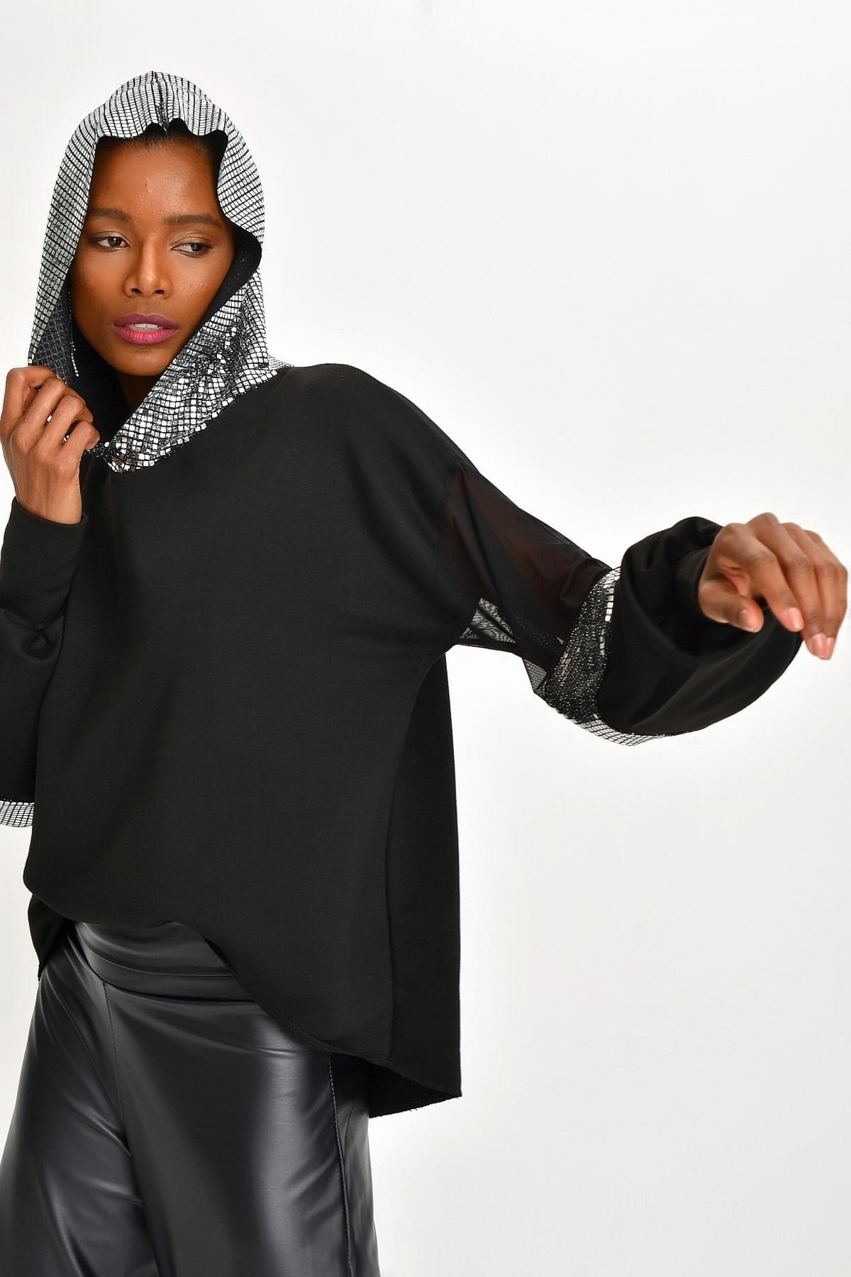 LAME SİYAH IŞILTILI SWEATSHIRT - 2