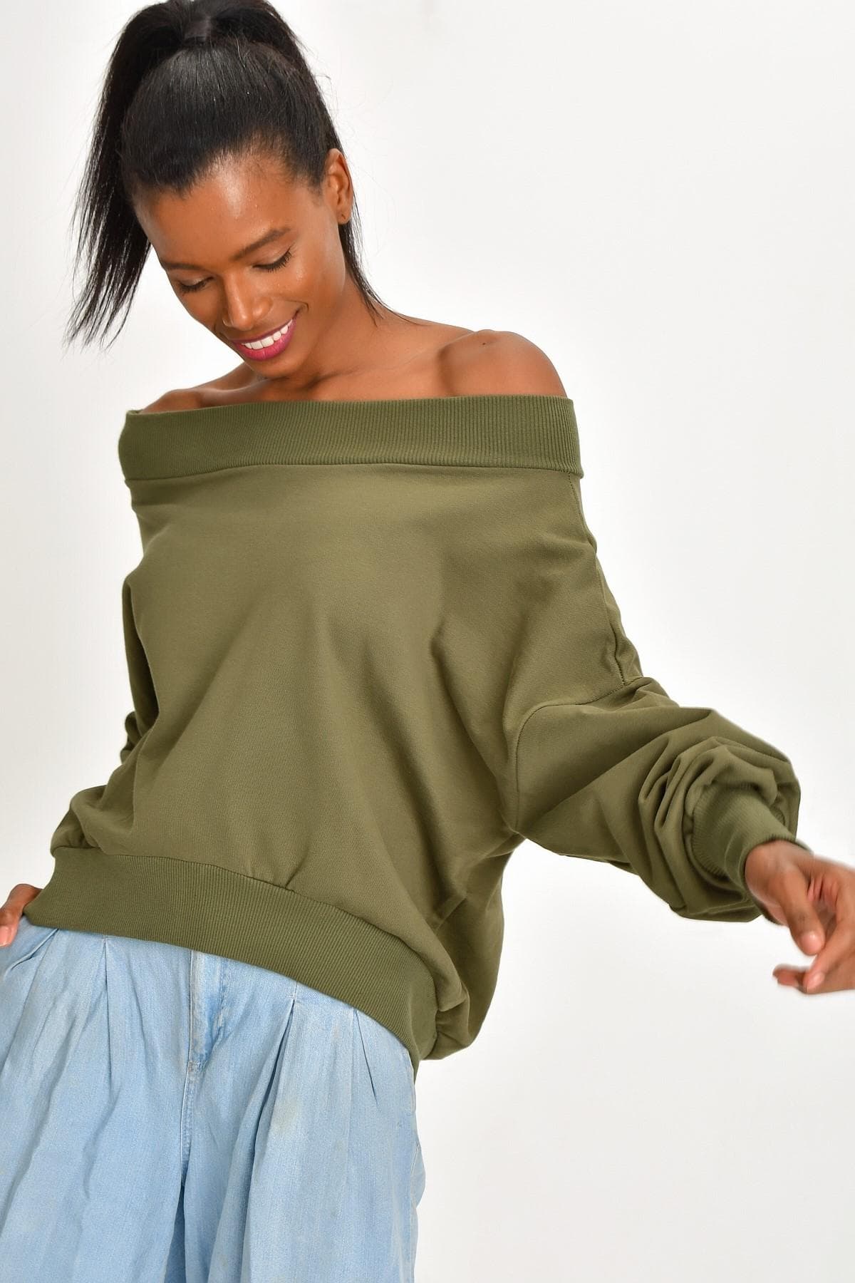 OMUZ DEKOLTELİ HAKİ SWEATSHIRT - 3
