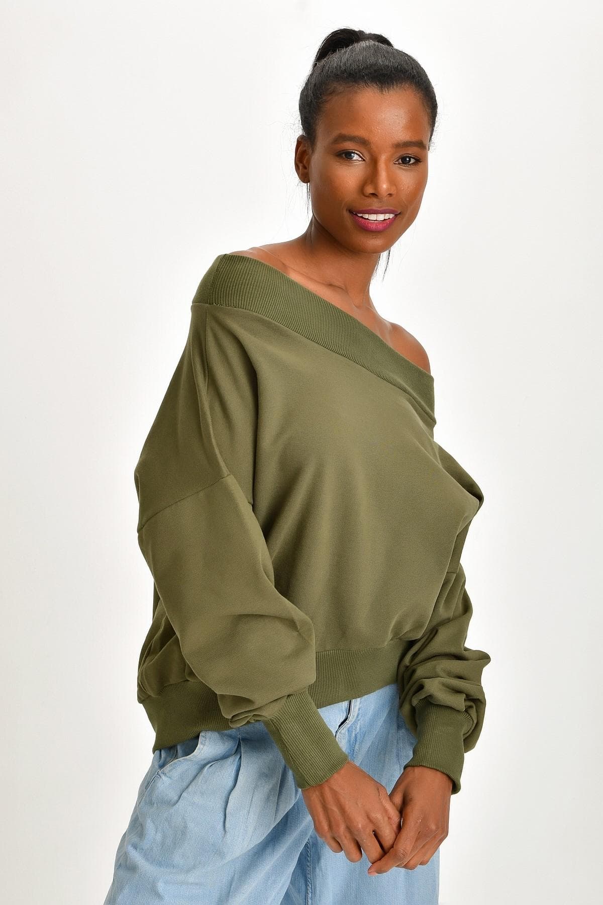 OMUZ DEKOLTELİ HAKİ SWEATSHIRT - 4