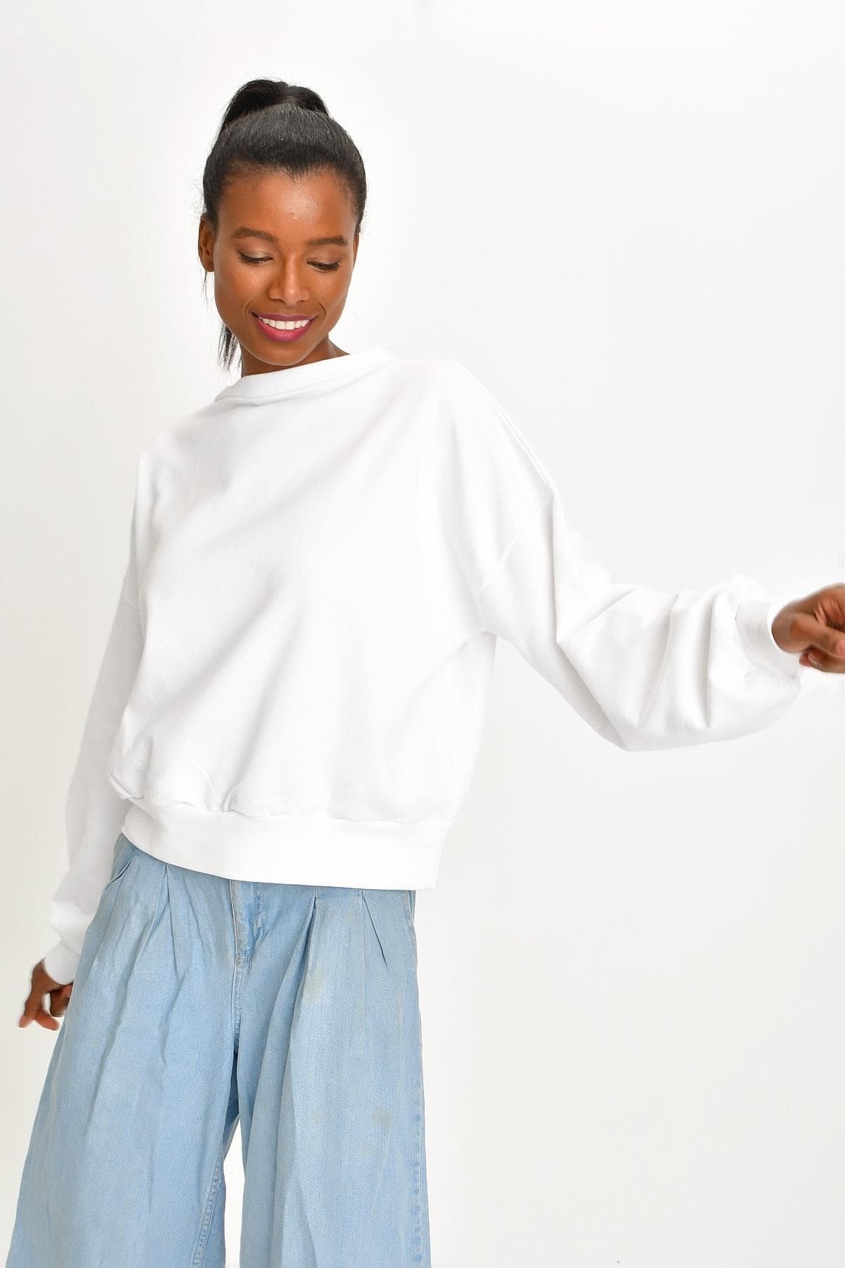 BASİC BEYAZ SWEATSHIRT - 2