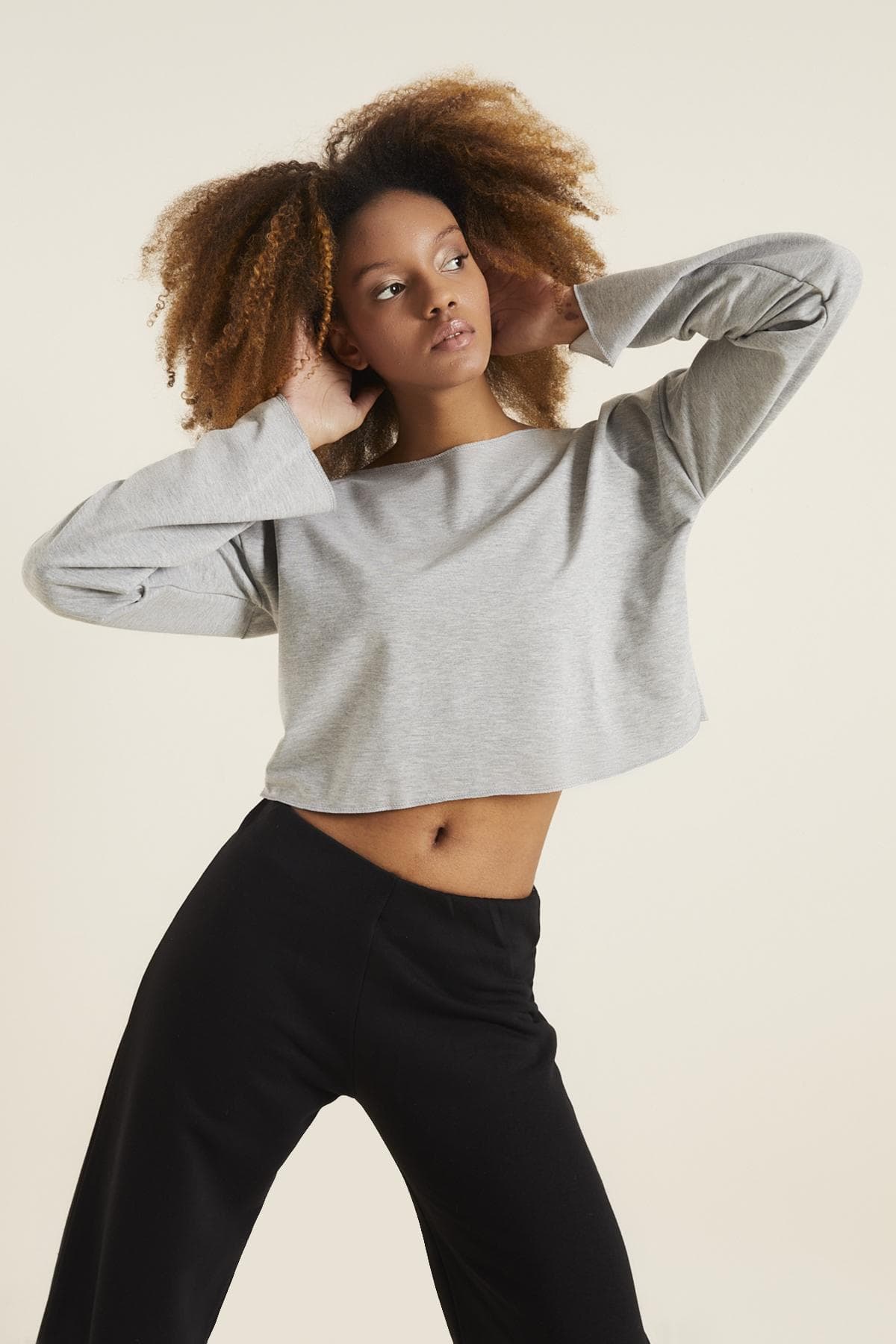 BASİC GRİ CROP SWEATSHIRT
