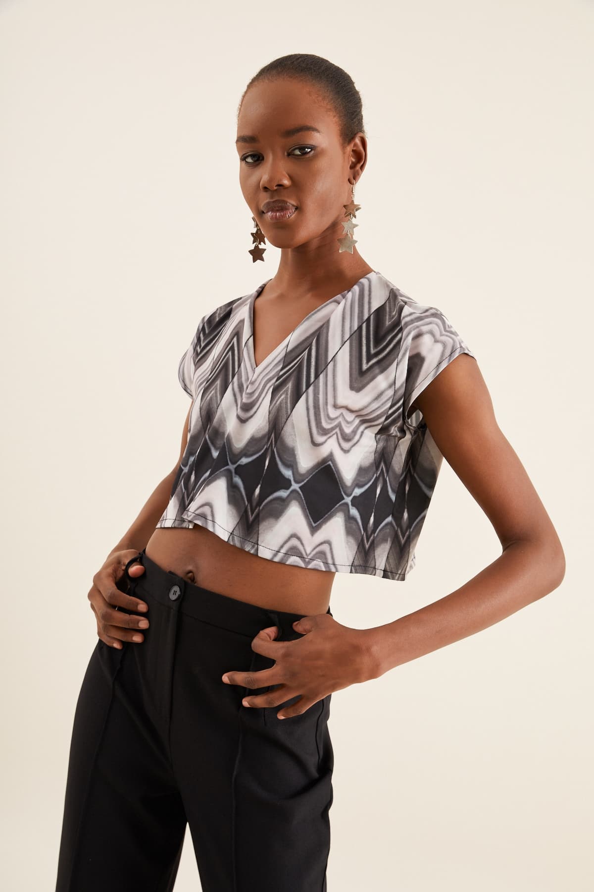 ZİGZAG V YAKA CROP BLUZ - 2