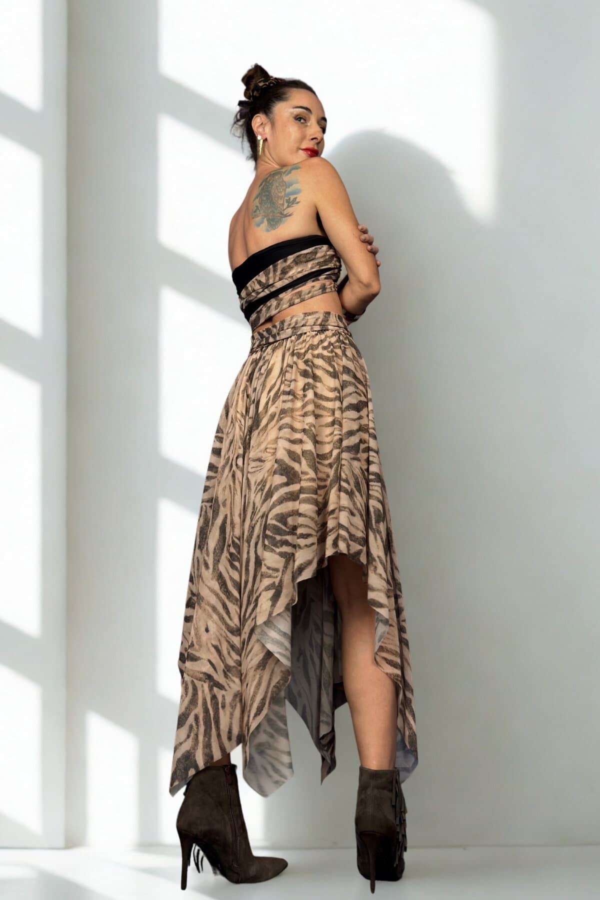 BEJ ZEBRA DESEN ASİMETRİK ETEK - 4