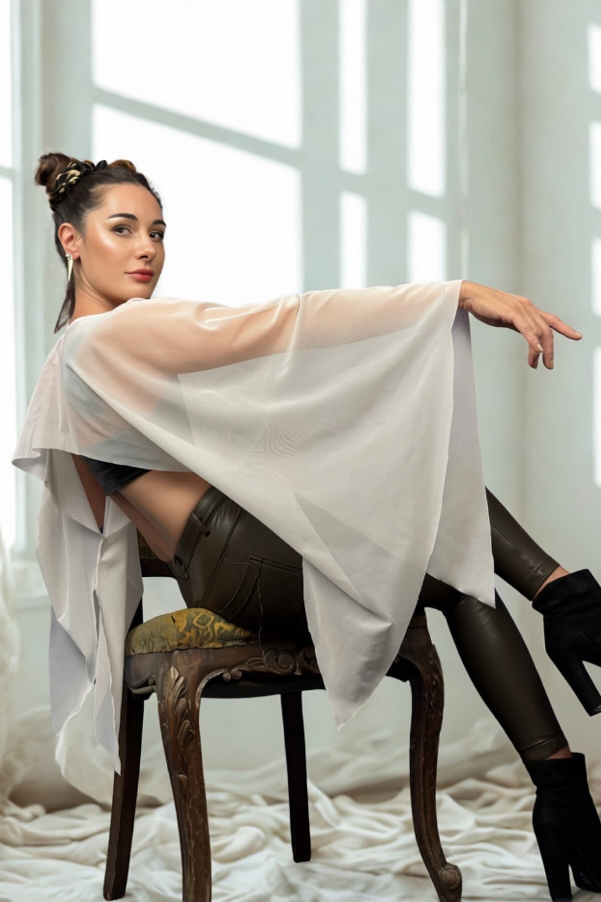 EKRU YARASA BLUZ BOLERO