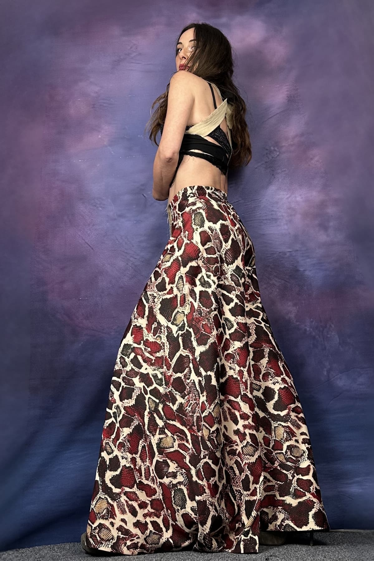 YILAN DESENLİ BOL KESİM PANTOLON - 4