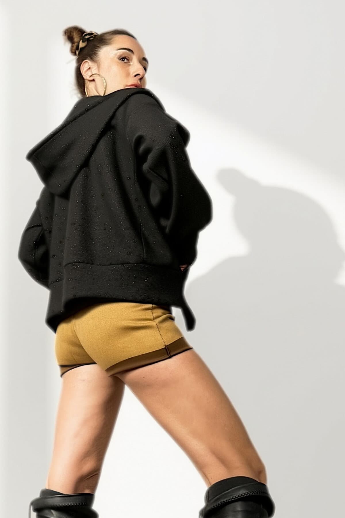 PIRILTILI KAPŞONLU SWEAT HIRKA - 3