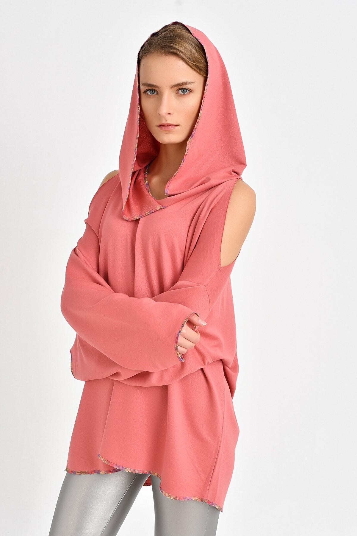 OMUZ DETAYLI SWEATSHİRT 