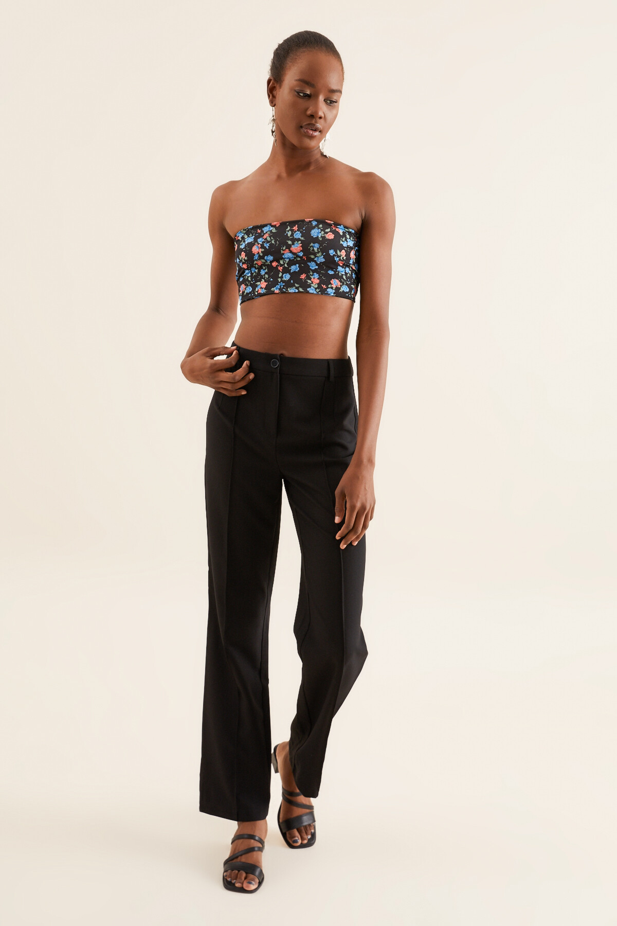 CROP TOP BÜSTİYER 