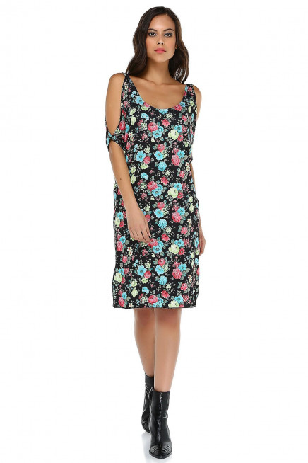 GENİŞ KESİM OMUZ DEKOLTELİ ELBİSE  