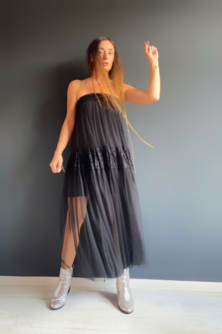 DANTEL TÜL STRAPLEZ ELBİSE 