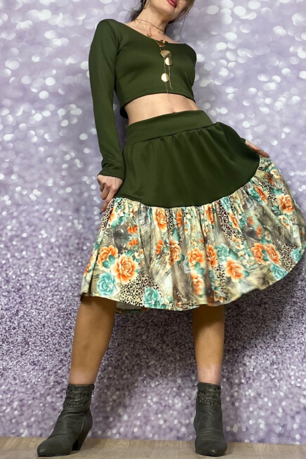 DESENLİ FIRFIRLI LİKRALI SCUBA KUMAŞ DİZ BOY ETEK