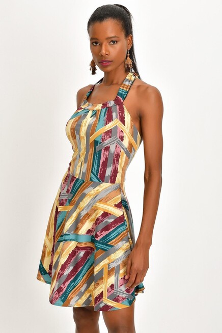 DESENLİ KREP ELBİSE 