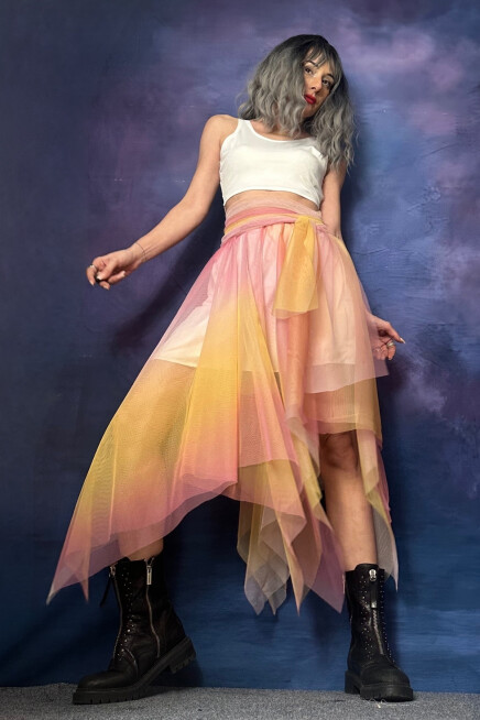 GÖKKUŞAĞI DEGRADE TÜLLÜ ASİMETRİK ETEK