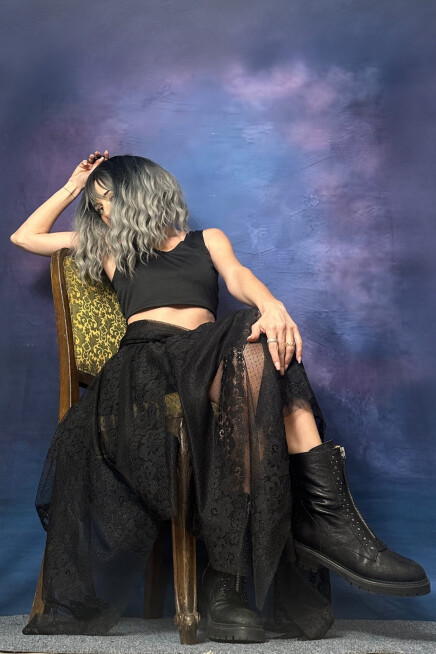 TÜL VE DANTEL DETAYLI ASİMETRİK ETEK