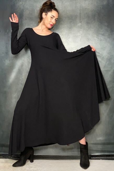 VEREV KESİM MAXİ YIRTMAÇLI YUMOŞ DÖKÜMLÜ ELBİSE