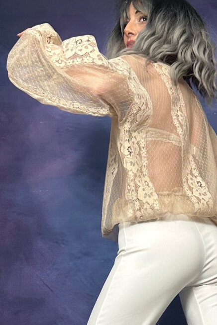 BALON KOLLU DANTEL AÇIK BEJ BLUZ