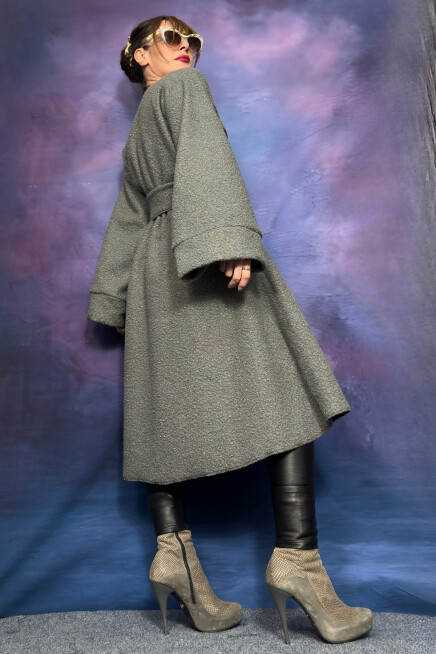 BUKLET DİZALTI CEPLİ GENİŞ KESİM HIRKA/KABAN/CEKET