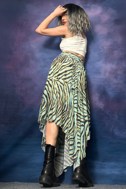 DESENLİ TÜL ASİMETRİK ETEK