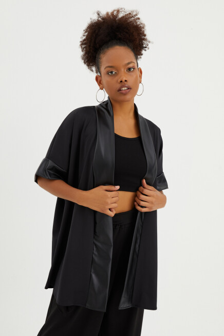 DERİ DETAY SCUBA KİMONO 