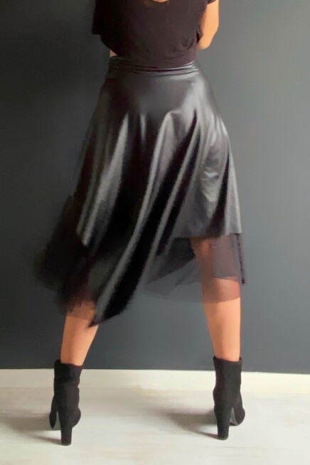 DERİ TÜL YIRTMAÇLI ASİMETRİK ETEK 