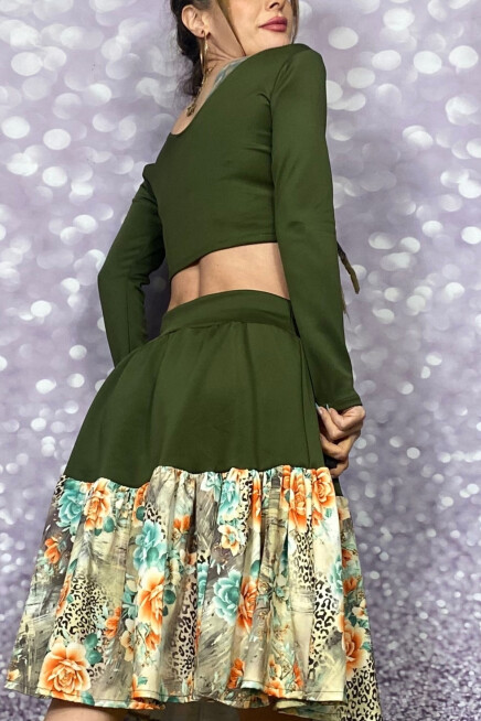 LİKRALI BALERİN YAKA CROP HAKİ SCUBA BLUZ