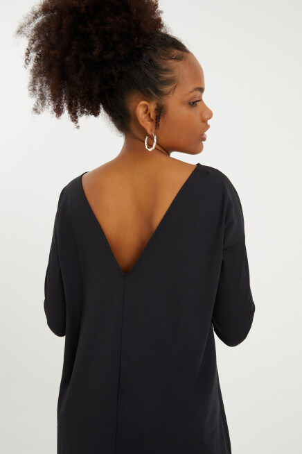 SIRT DETAYLI TUNİK ELBİSE 