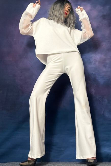 TÜL KOL DETAYLI PAMUKLU EKRU BLUZ